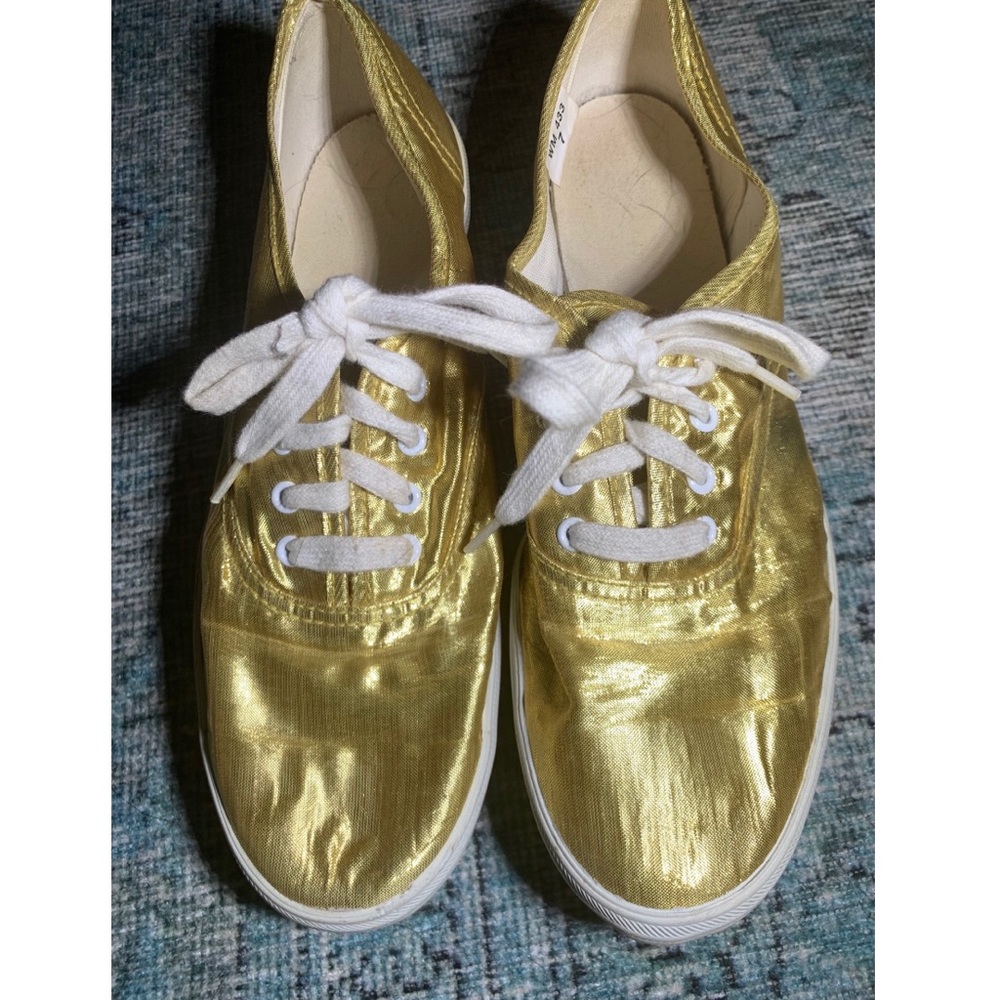 Vintage gold sneakers!